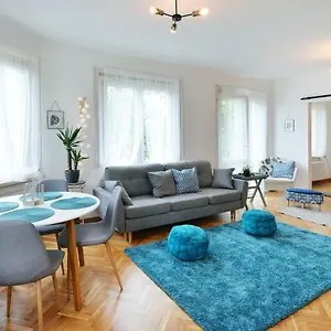 Apartment Bohemia